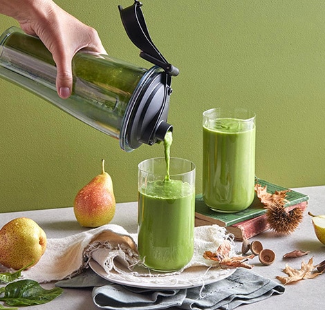 Pear Spinach Lime Smoothie