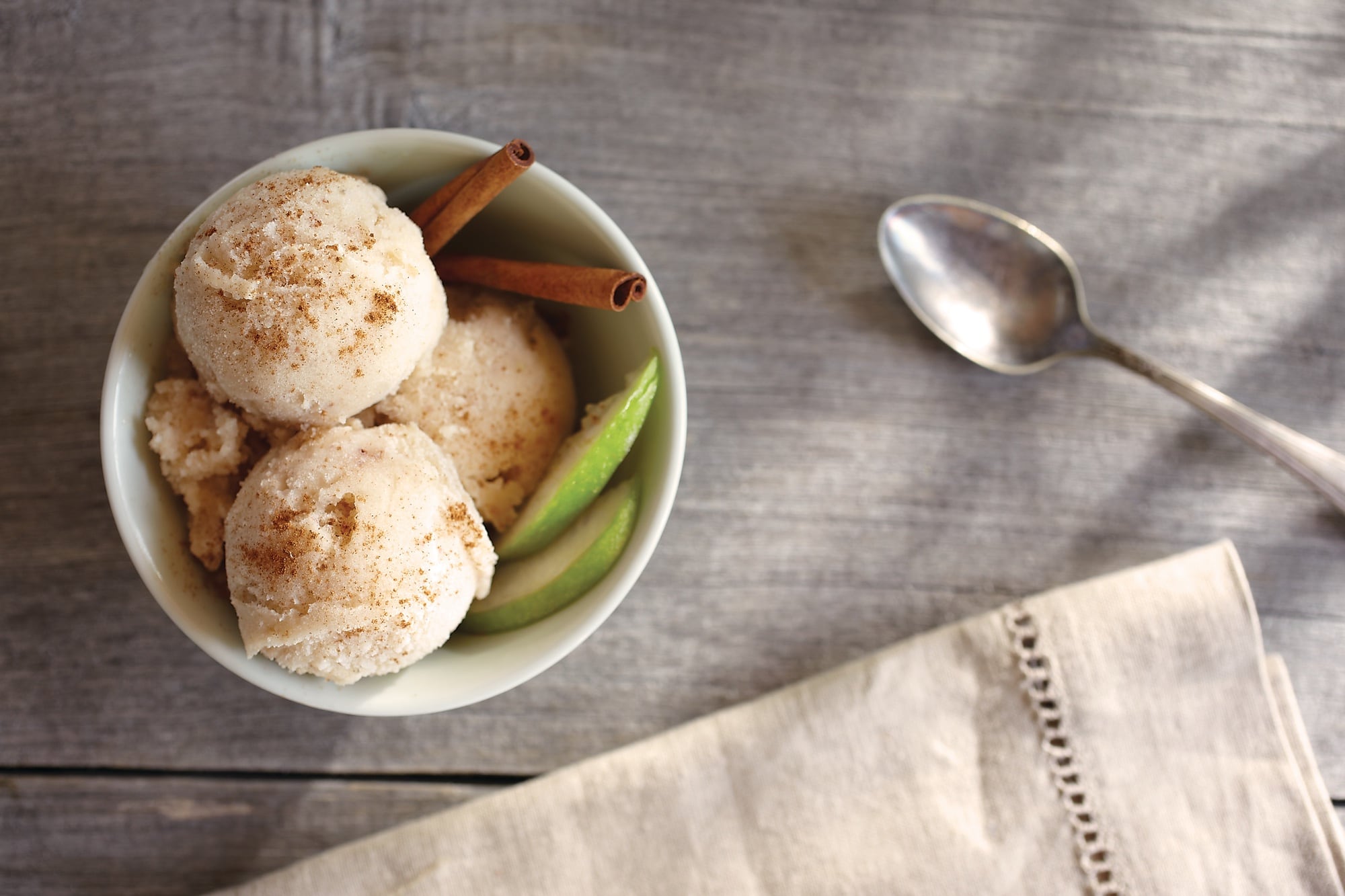 Apple-Pie-Ice-Cream-Main