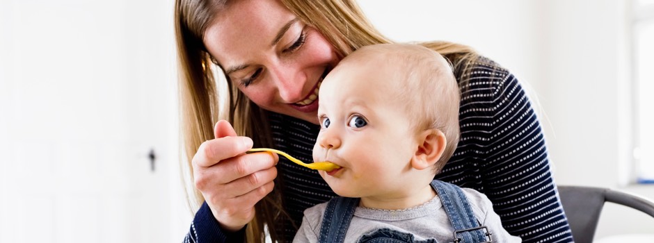 5-Essentials-for-Your-Baby-Registry-Checklist-Main