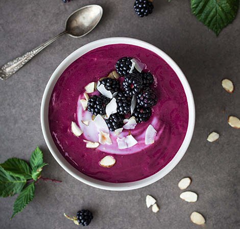 Blackberry Beet Smoothie Bowl Recipe