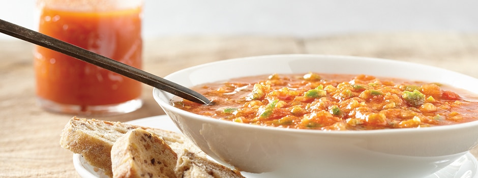 /content/vitamix/us/en_us/articles/4-tips-for-making-homemade-chilled-soups.html