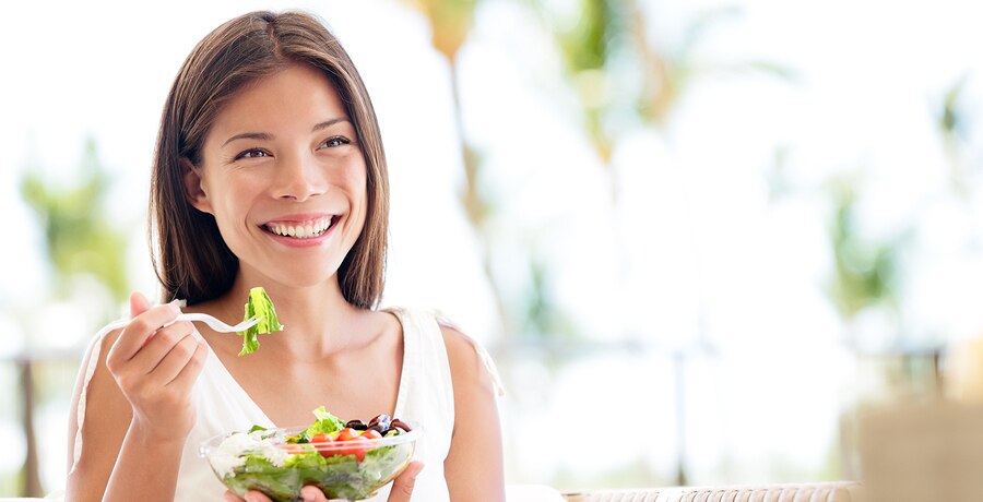 /content/vitamix/vr/en_us/articles/how-to-deal-with-judgement-over-your-healthy-lifestyle.html