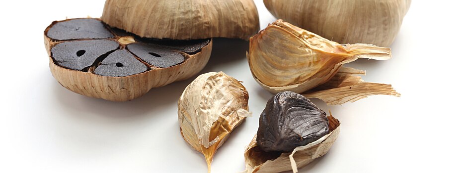 /content/vitamix/vr/en_us/articles/how-to-feature-black-garlic-on-your-menu.html