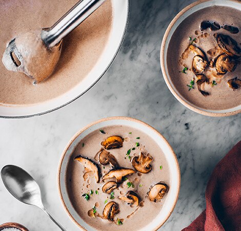 /content/vitamix/us/en_us/recipes/cashew-cream-of-mushroom.html