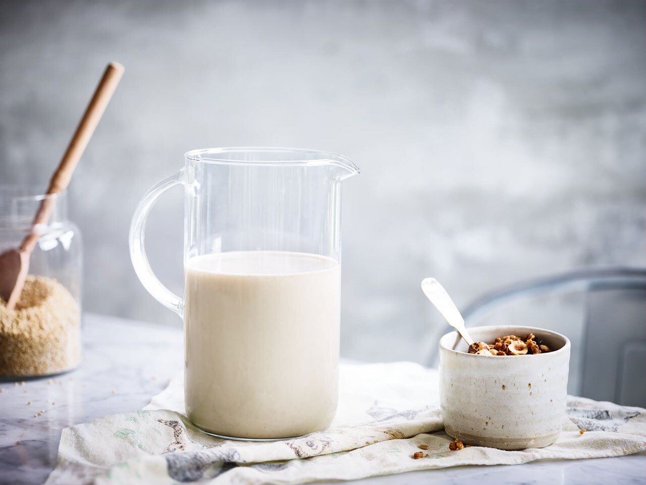 /content/vitamix/ca/en_us/articles/everything-you-need-to-know-about-making-non-dairy-milk.html