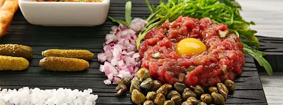 raw-meat-trend-alert-ahi-poke-ceviche-and-tartare-main.jpg	