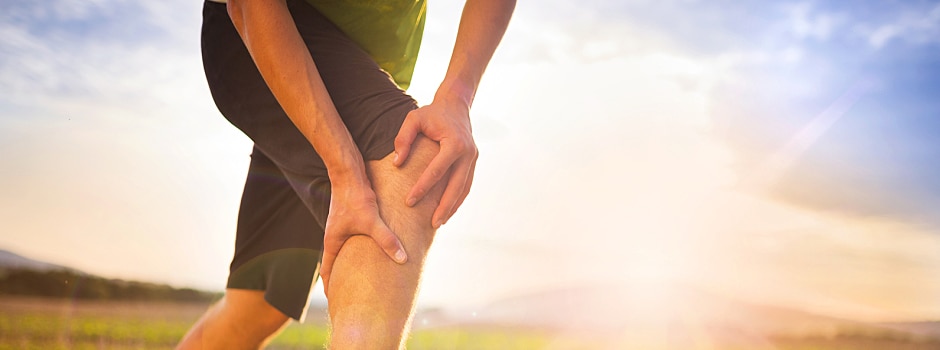 sore-muscle-relief-how-sore-is-too-sore-to-work-out-main.jpg	