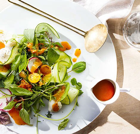 /content/vitamix/us/en_us/recipes/tomato-basil-vinaigrette.html