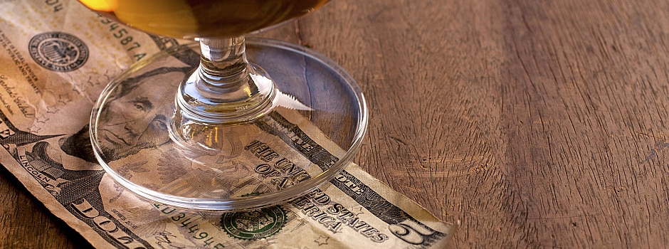 the-no-tipping-movement-is-it-right-for-your-restaurant-main.jpg	