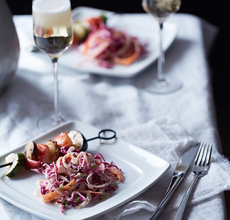 /content/vitamix/vr/en_us/recipes/red-cabbage-coleslaw.html