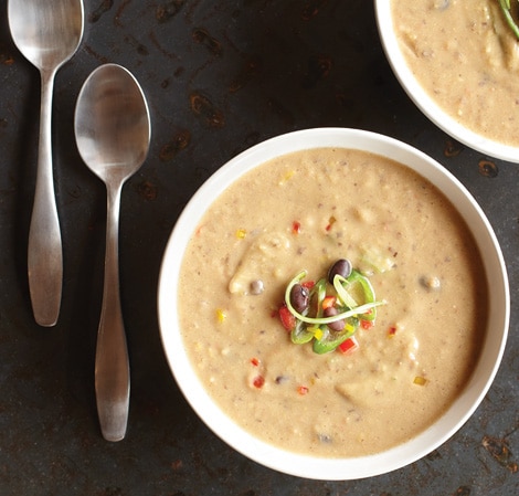 /content/vitamix/ca/en_us/recipes/black-bean-soup.html